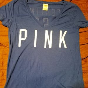 VS PINK CHICAGO CUBS TEE